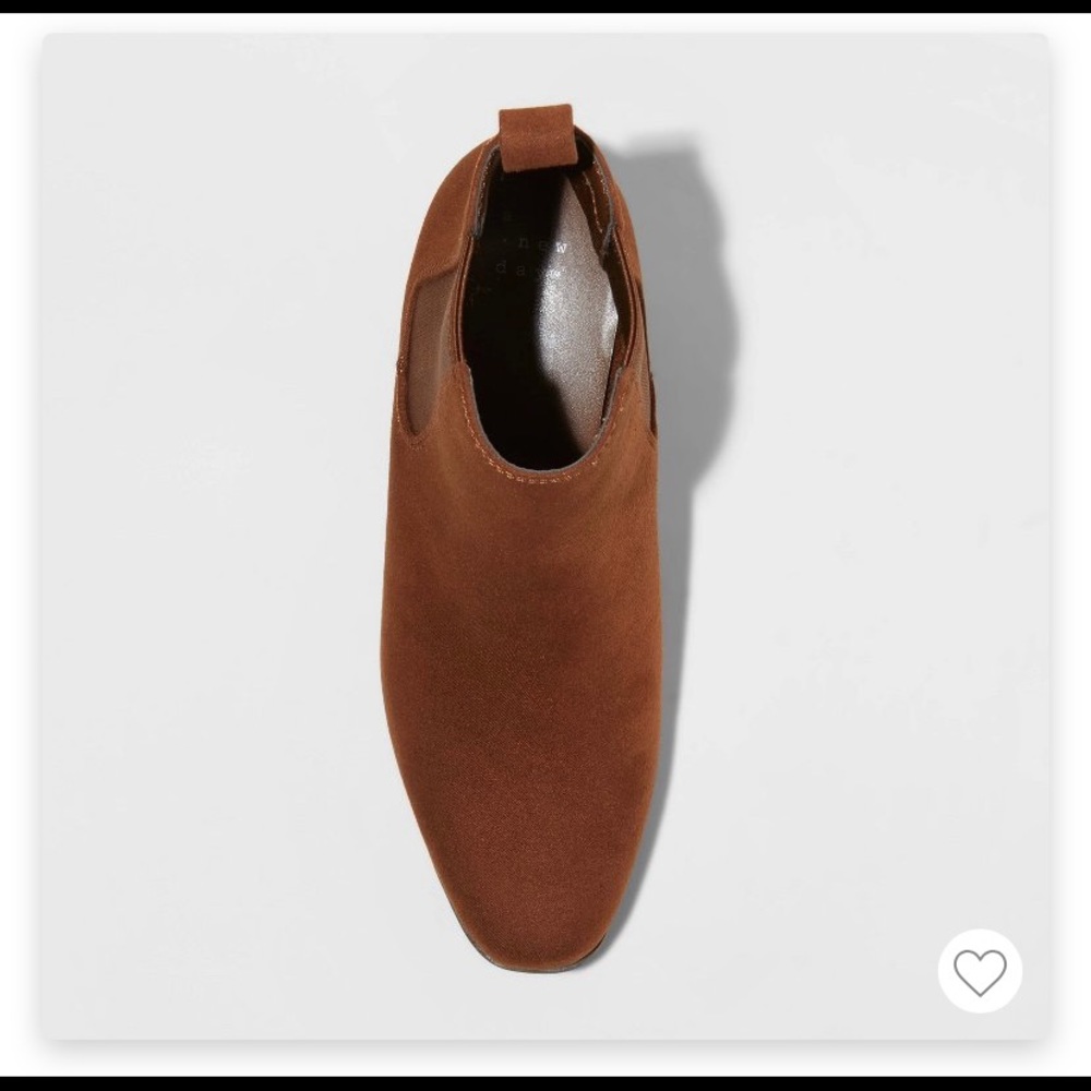 Chelsea Boot - Picture 3 of 7